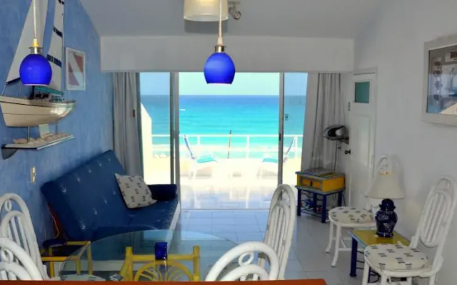 Cancun Beach Apartments