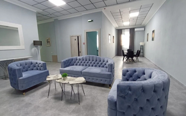 Avtoteh Hotel