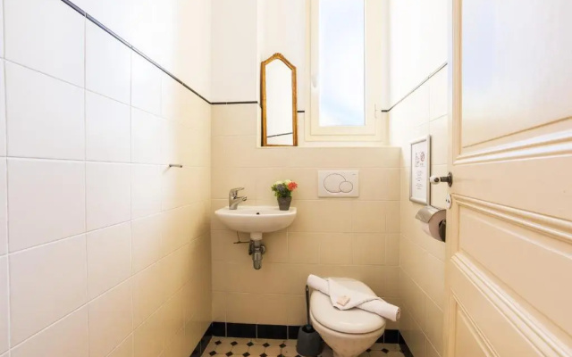 Villa la Pescade by Riviera Holiday Homes VI4257