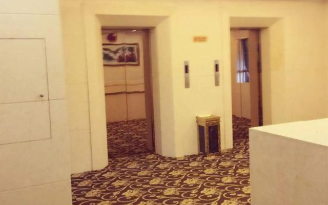 Thai Lady Hotel (Shenzhen Ailian Branch)