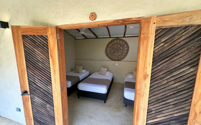 Makai Beach Hostel