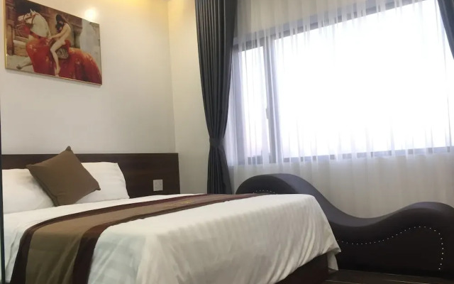 Win Win Hotel