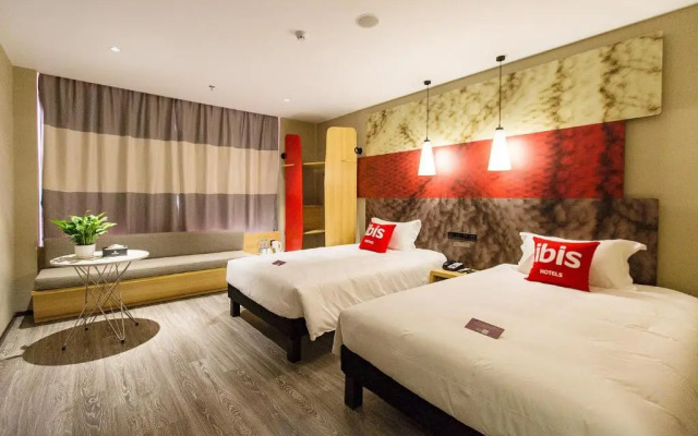 Ibis Neijiang  North Railway station Hotel