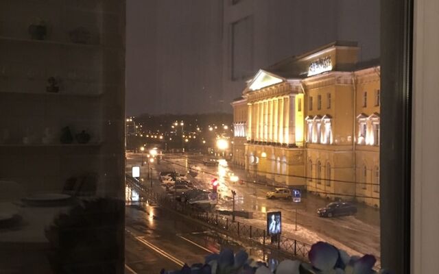 Гостиница Charming Apartments near Hermitage в Санкт-Петербурге отзывы, цены и фото номеров - забронировать гостиницу Charming Apartments near Hermitage онлайн Санкт-Петербург вид на фасад