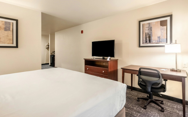 Cobblestone Inn & Suites - Kermit