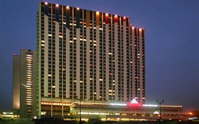 Гостиница Измайлово Бета в Москве - забронировать гостиницу Измайлово Бета, цены и фото номеров Москва вид на фасад