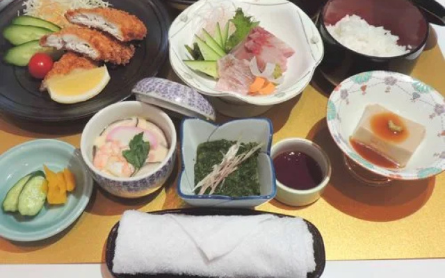 Noto Fureai Bunka Center(のとふれあい文化センター)