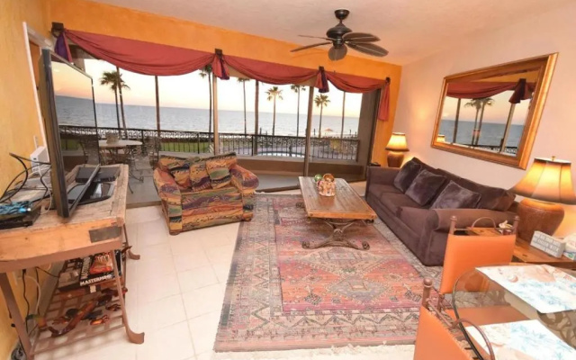Sonoran Spa Beachfront