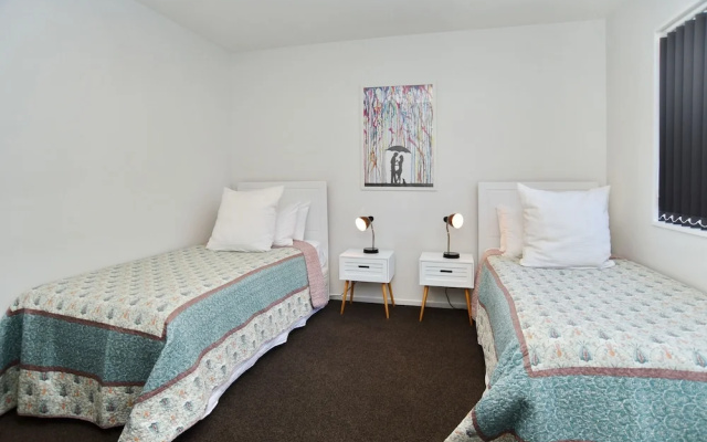 Parlane Apartment 2