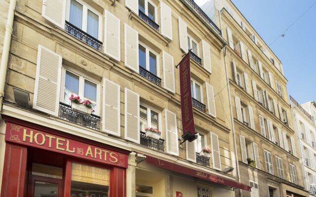 Hotel Des Arts Paris Montmartre вид на фасад