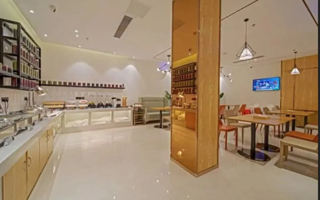 City Comfort Inn (Zhaoqing Sihui Times Square)