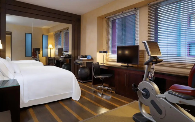 Отель The Westin Palace, Milan