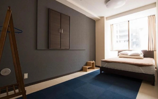 Anne Hostel Yokozuna