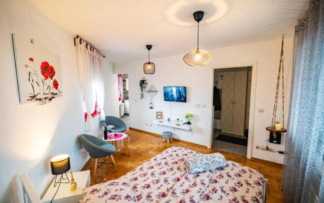Flexible SelfCheckIns 15 & 19 - Zagreb - Garage - Loggia - New - Apartments Repinc