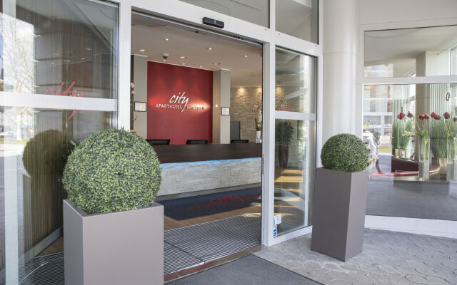 Отель City Aparthotel München Германия, Мюнхен - 2 отзыва об отеле, цены и фото номеров - забронировать отель City Aparthotel München онлайн вид на фасад