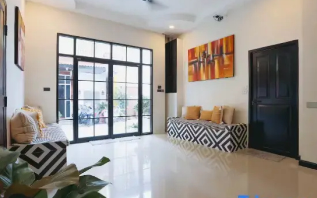 Wink City 1 Patong Beach 4 Bedrooms