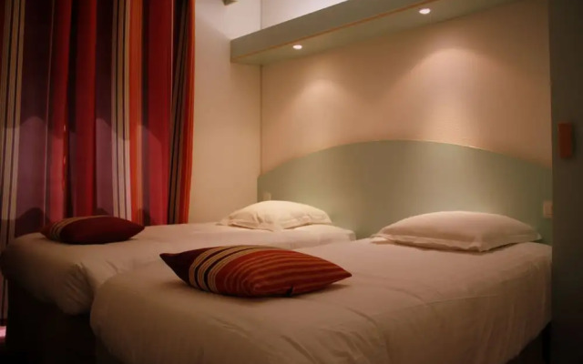 Reix Hotel