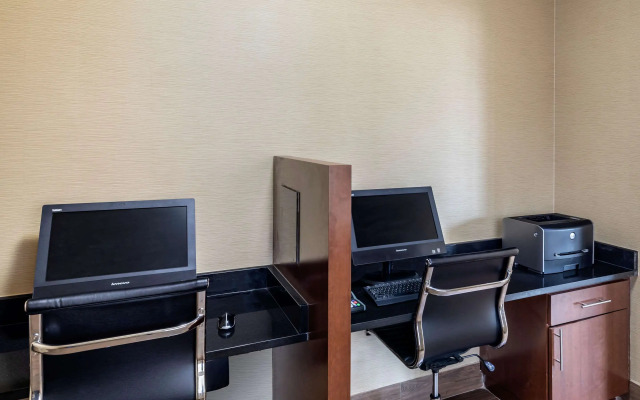 Comfort Suites Ennis