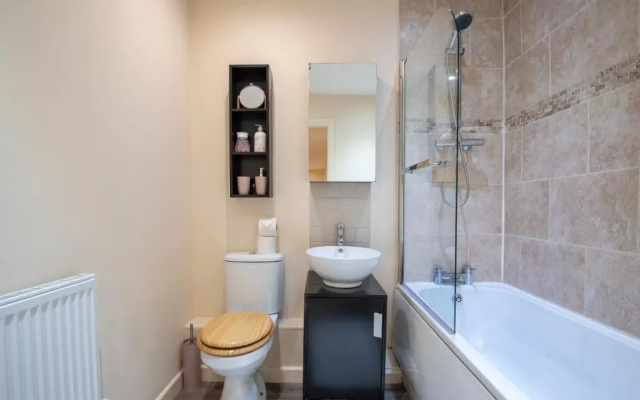 No11 Nursery Covent
