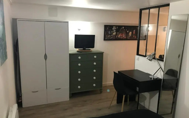 Joli Studio/T1 Rennes (Adults Only)