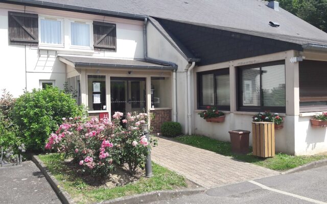 Отель Hôtel Kyriad Rennes Nord вид на фасад