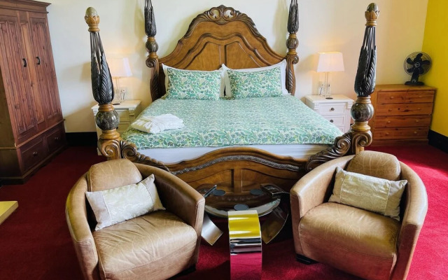 Captain Salazar Executive 2bed Penthouse Apartment