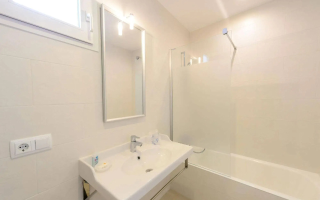 LiLi Apartments