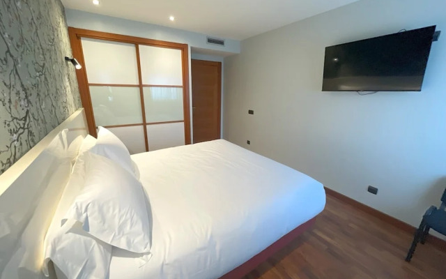 Ah San Fermin Suites