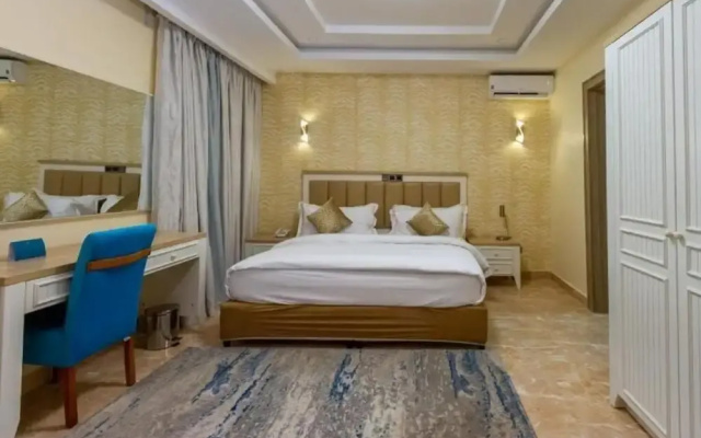 Hera Hospitality Limited