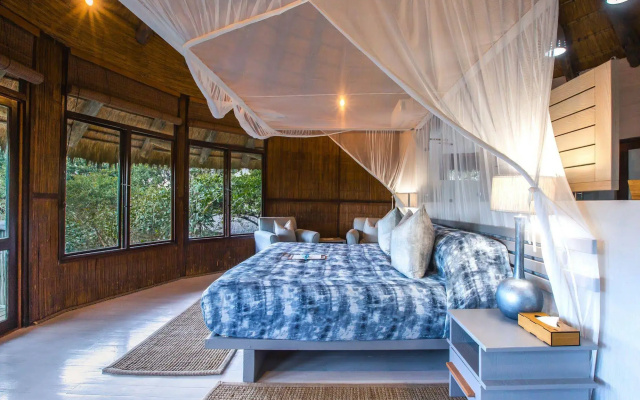 Thonga Beach Lodge