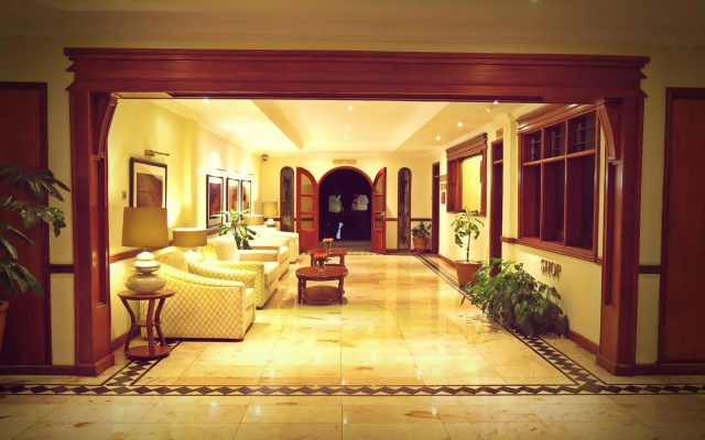 Sovereign Hotel