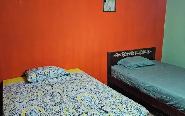 Cuartos independientes con baño privado