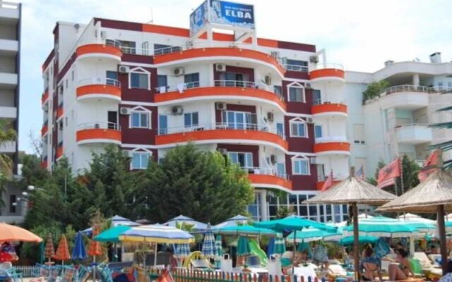 Elba Hotel вид на фасад
