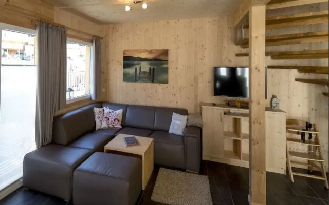 Attractive Chalet With Whirlpool