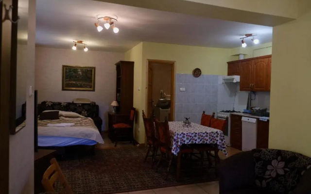 Ezüsthíd Apartman