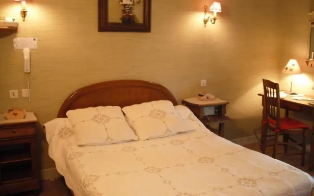 hotel le clos du montvinage
