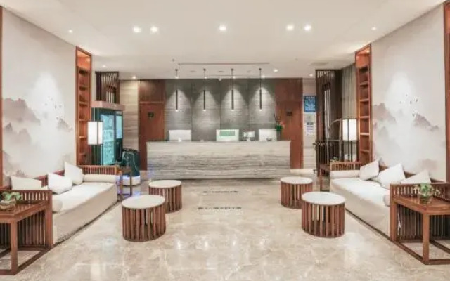METEORLAND Hotel (Chengdu Universiade Sports Center)