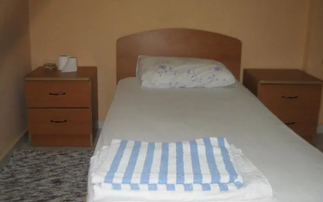 Alp Hotel