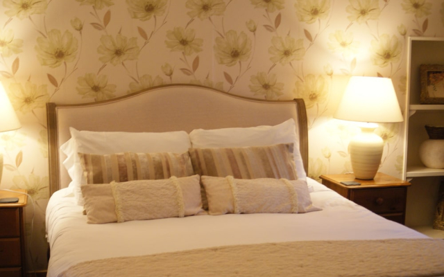The Whistlefield Inn