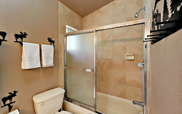 3331 W River Park Rd Home