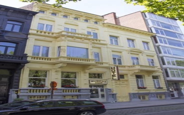 Hotel Rubenshof вид на фасад