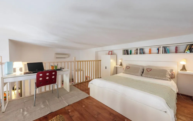 Bartolommeo Scala Loft by Mmega