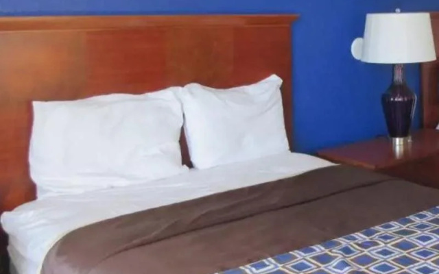 OYO Hotel Wytheville I-77 & I-81