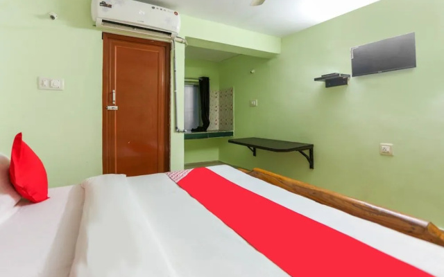 SPOT ON 32358 Sai Sadanand Residency