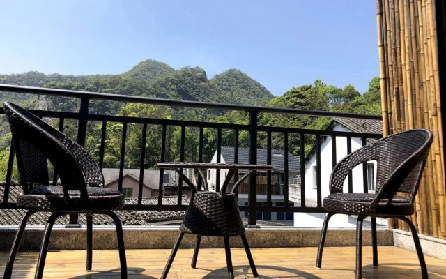 Seem Mountain Hotel Yan Dang