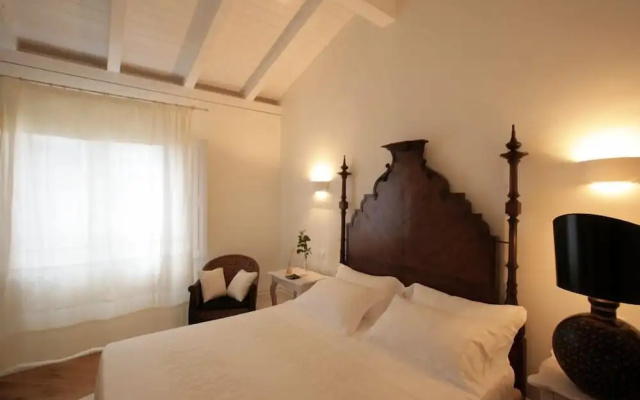 Tarthesh Hotel
