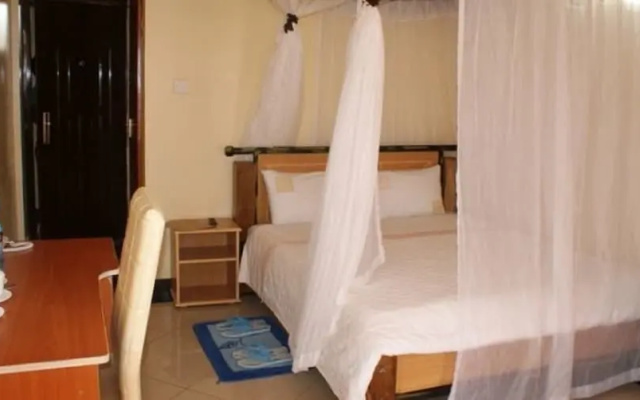 Elsa Hotel