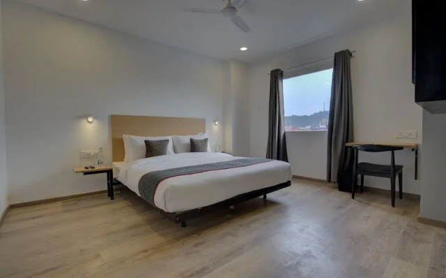 Eureka Grand by OYO Rooms