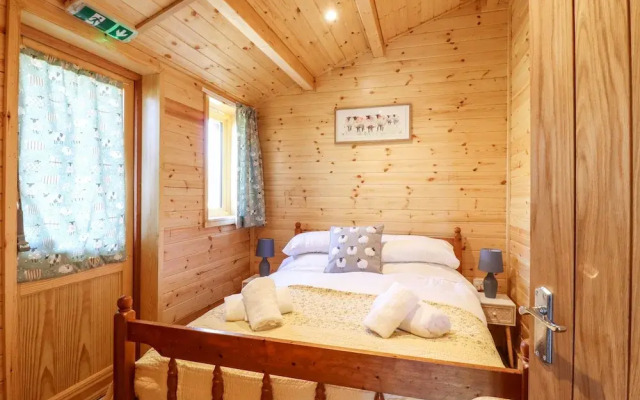 Clover Lodge