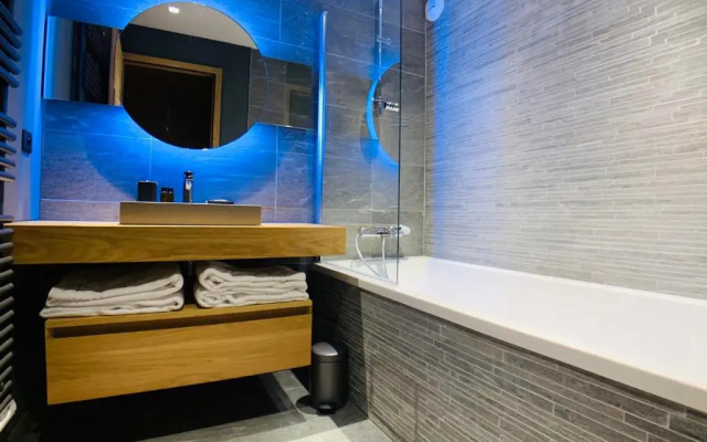 Appartement Tignes, 5 pièces, 8 personnes - FR-1-480-75